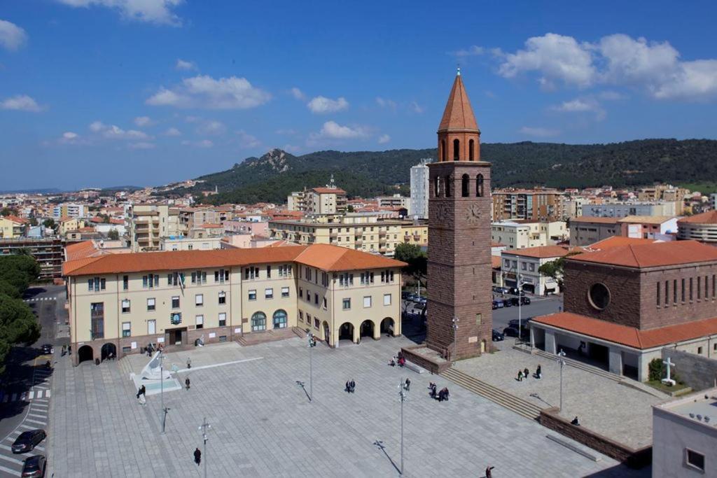 Lu' Hotel كاربونيا المظهر الخارجي الصورة