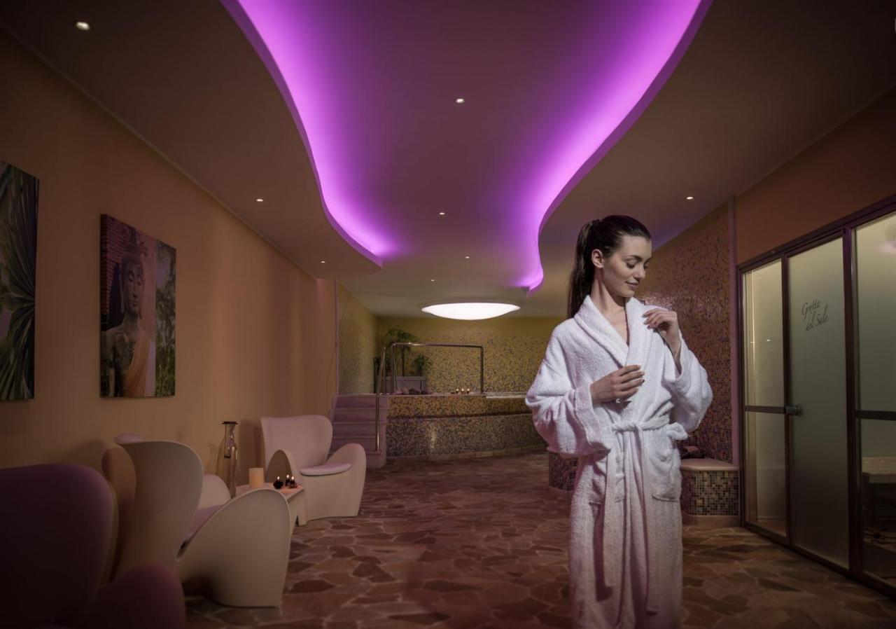 Lu' Hotel كاربونيا المظهر الخارجي الصورة